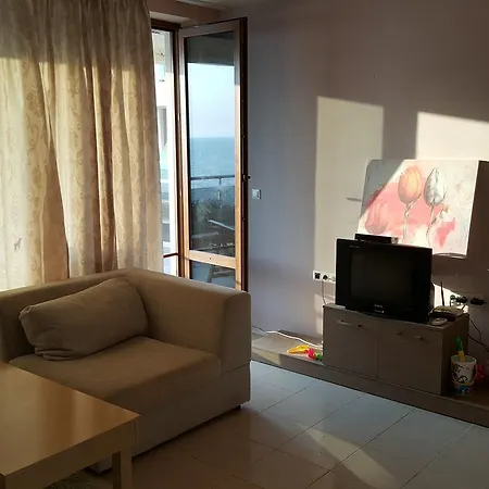 Ξενοδοχείο με διαμερίσματα Bay 3*