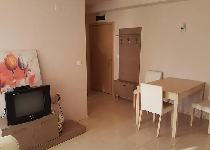 Bay Hotel de apartamente Pomorie